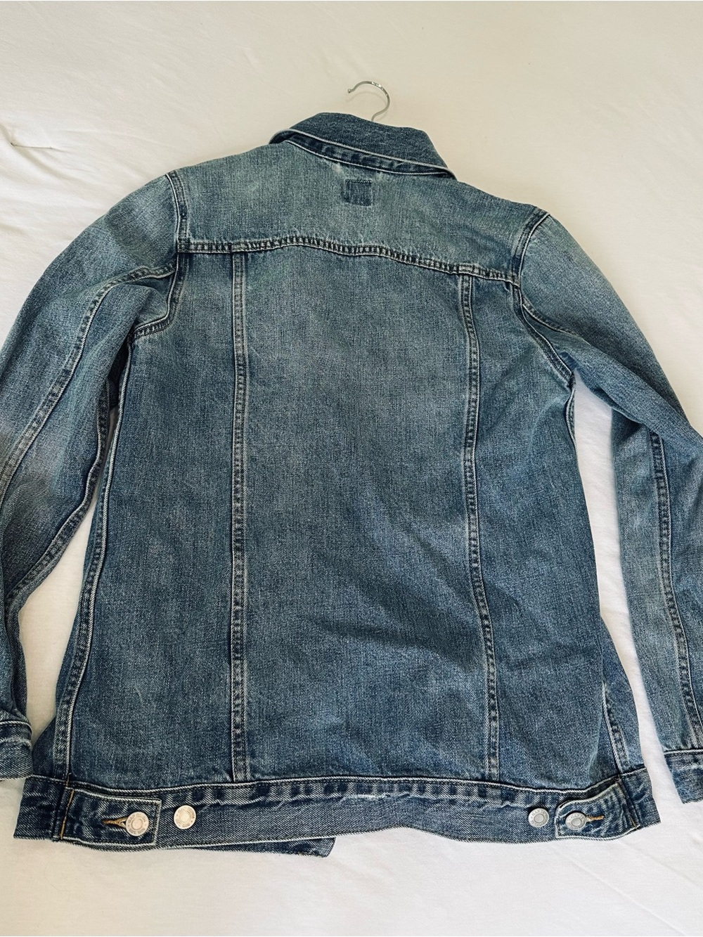 GAP Women’s Vintage Wash Denim Jacket - Blue - Picture 3 of 4
